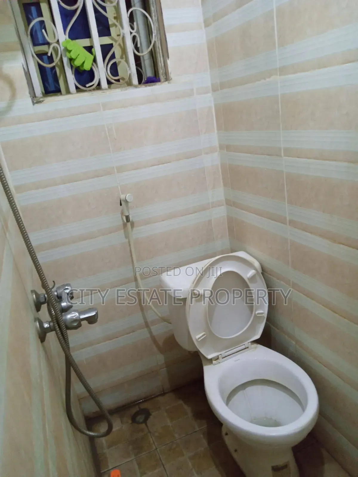 Studio Apartment in City Estate, Sabon Lugbe for rent