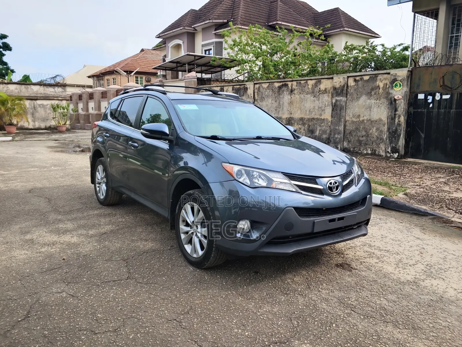 Toyota RAV4 Limited 4dr SUV AWD (2.5L 4cyl 6A) 2014 Blue