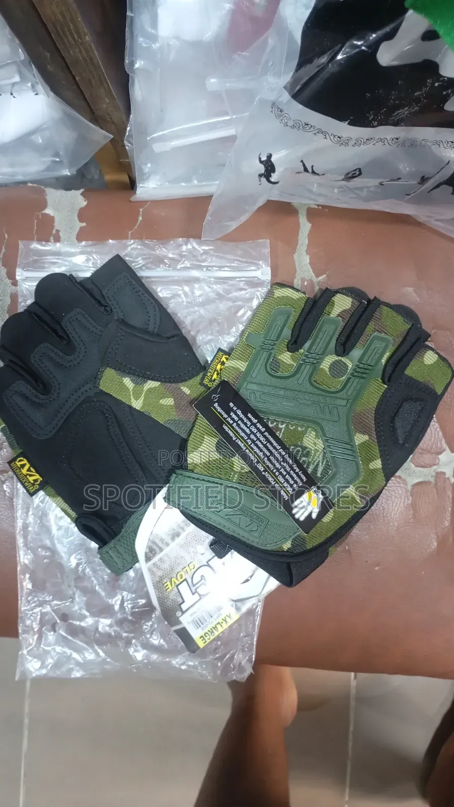 Green Colour Gym Gloves