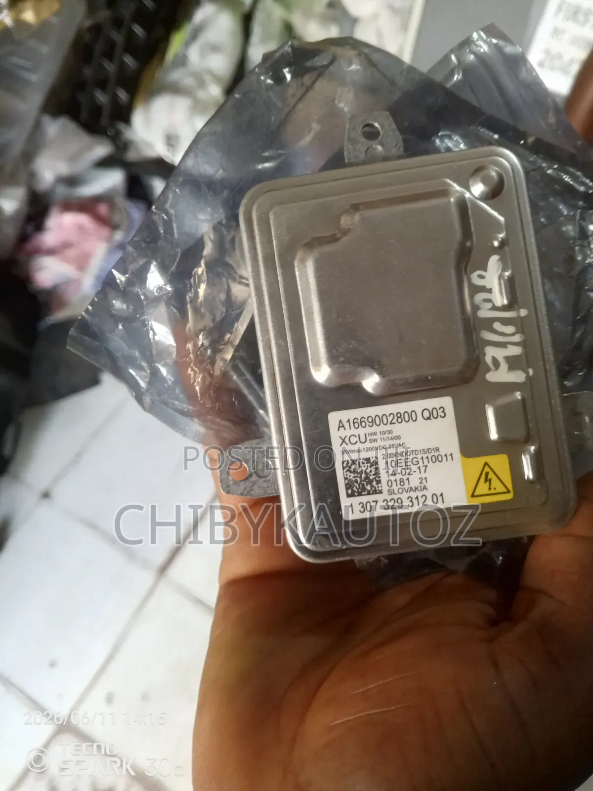 Small Charger for 166/Gla/Cla/GLK/C300 2014