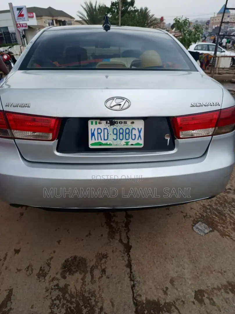 Hyundai Sonata 2007 Silver