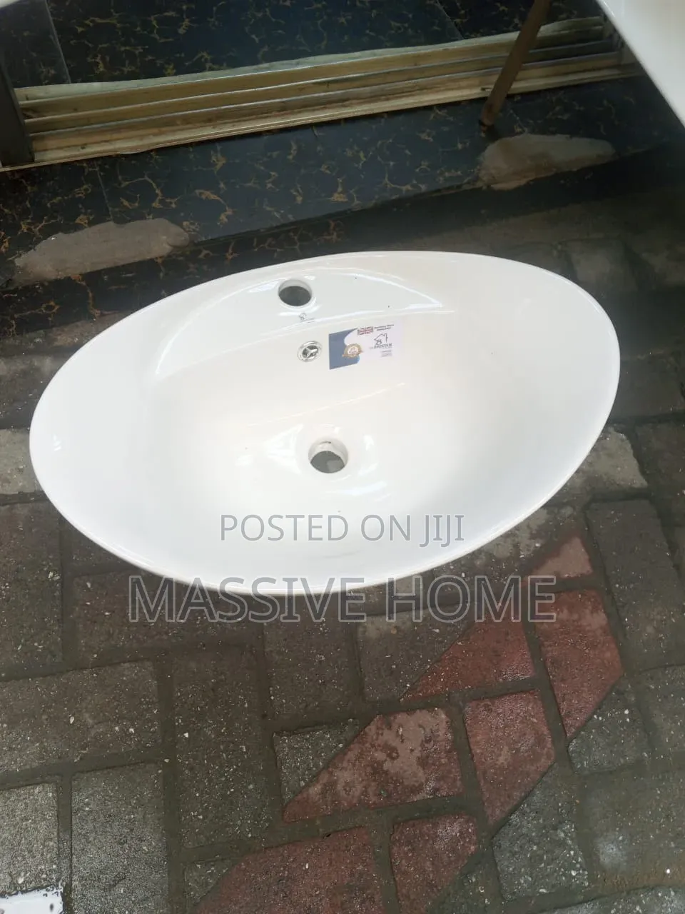 White Oval Countertop Basin