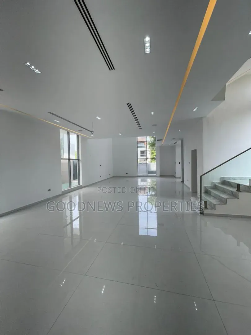 5bdrm Duplex in Ikoyi for sale