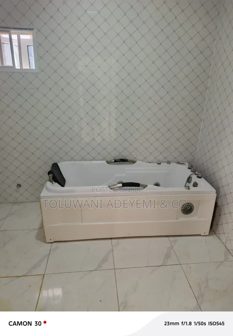 4bdrm Townhouse / Terrace in Ajah, Lekki, Abraham Adesanya Estate
