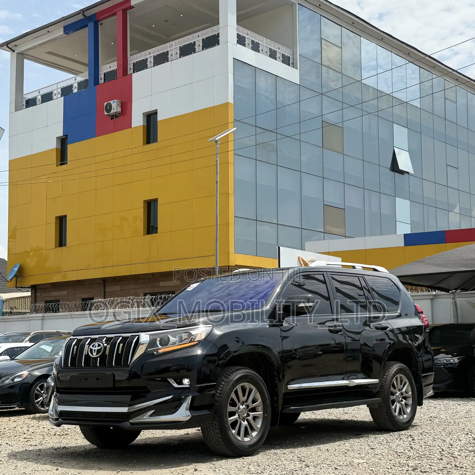 Toyota Land Cruiser Prado 2021 Black