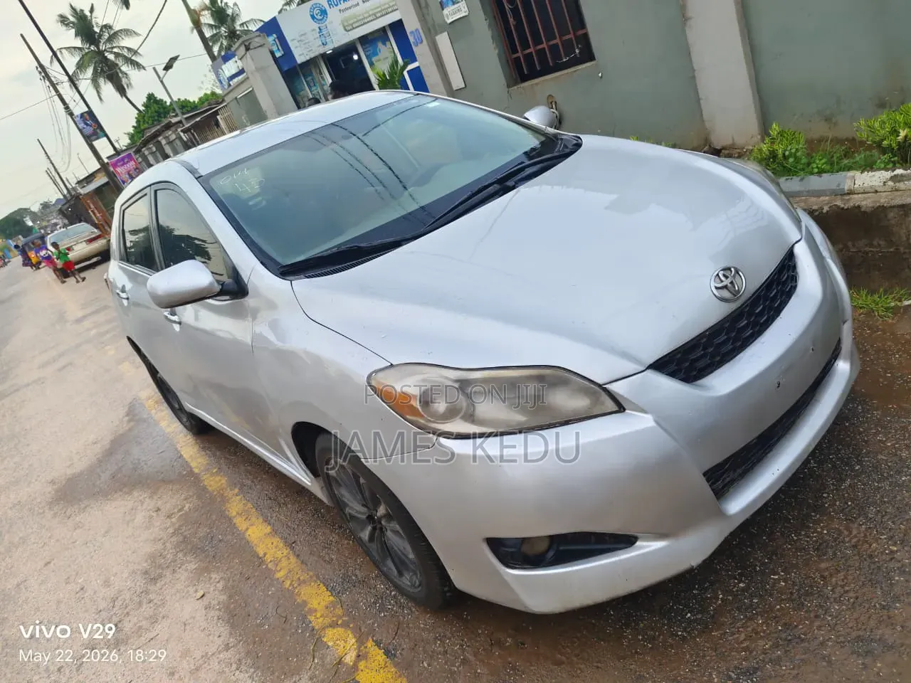 Toyota Matrix 2010 Silver