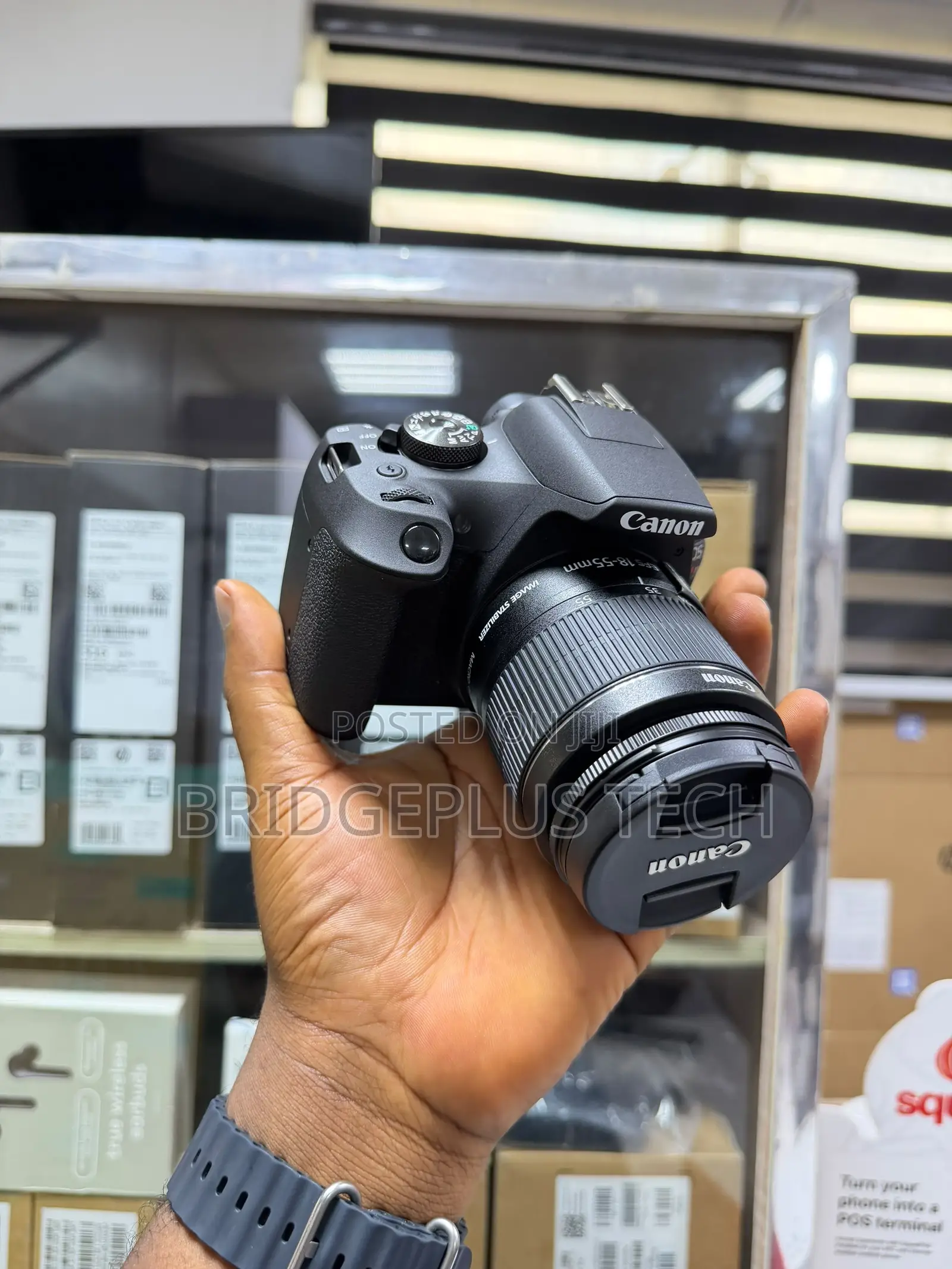 Canon Eos Rebel T7 DSLR