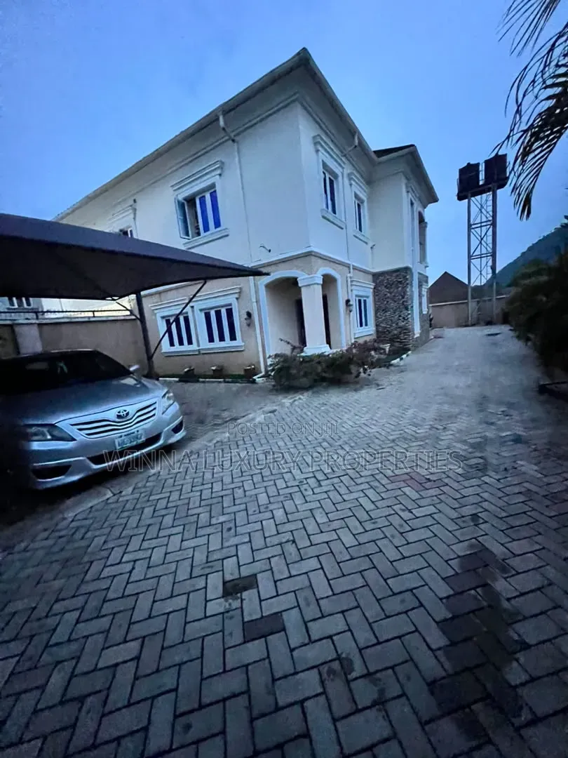4bdrm Duplex in Karsana Gwarinpa for rent