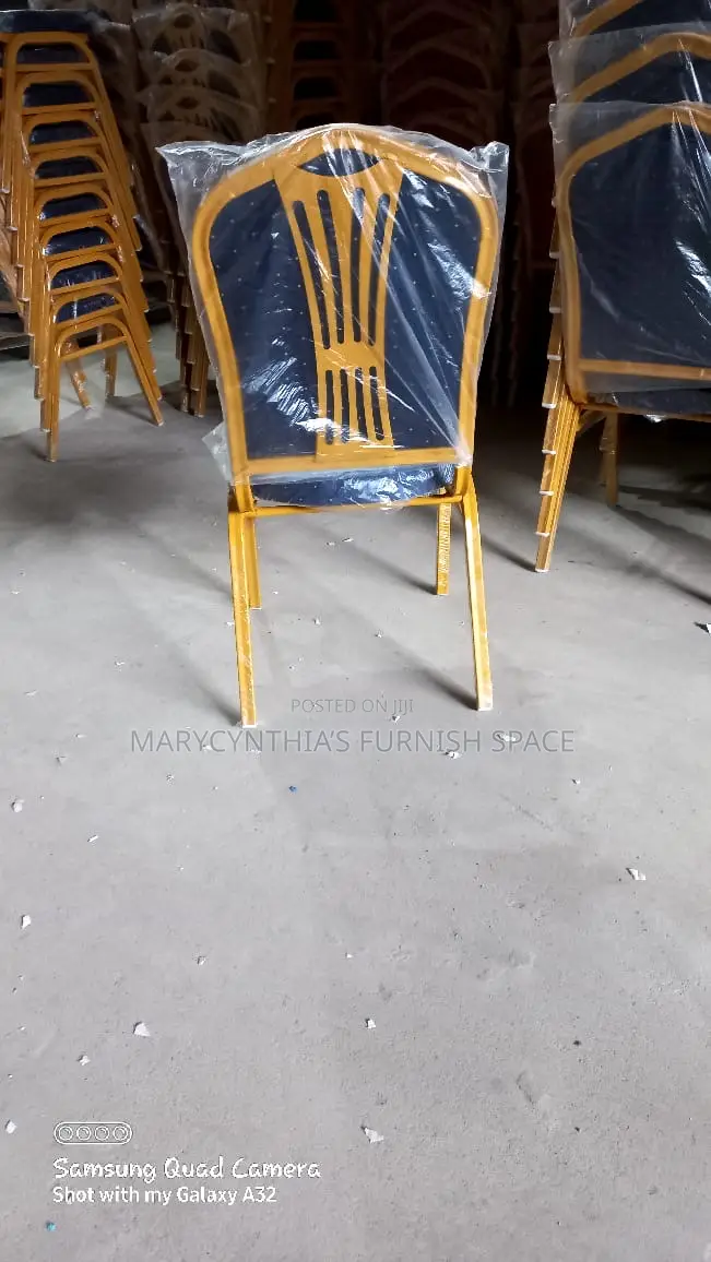 Iron Back Banquet Chair – Strong Durable Event Chair