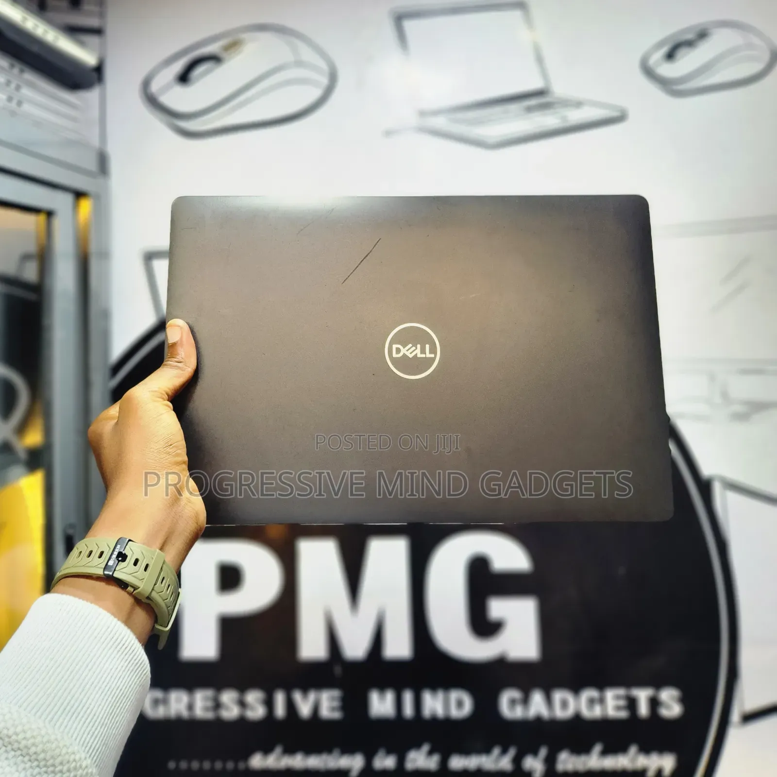 Laptop Dell Latitude 5501 8GB Intel Core i7 SSD 256GB