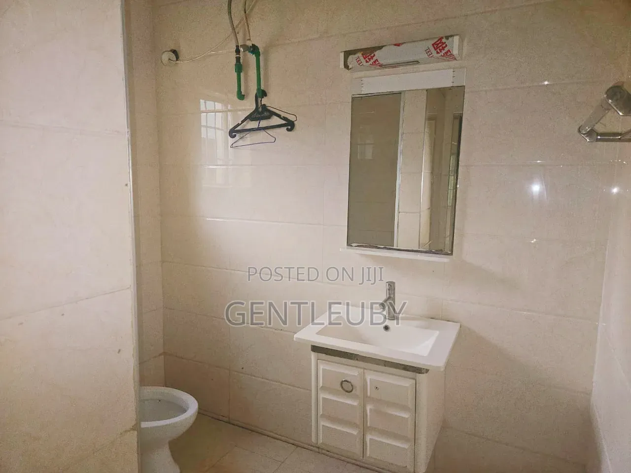 2bdrm Apartment in Idado Estate, Lekki Phase 1 for rent
