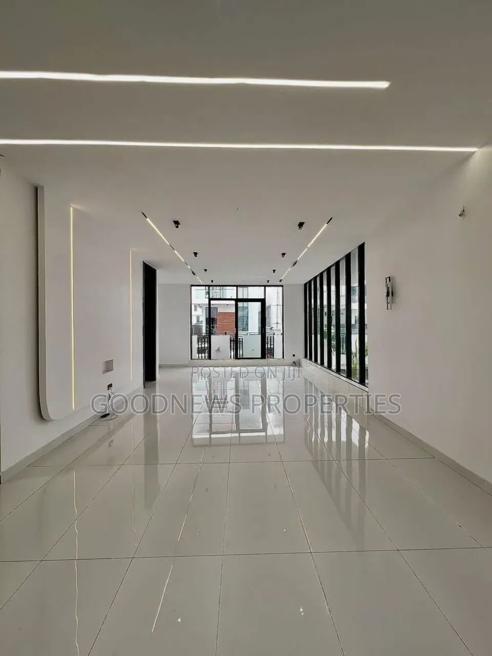 5bdrm Duplex in Chevron, Lekki Lagos for sale