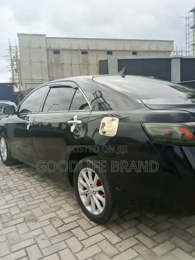 Toyota Camry SE V6 4dr Sedan (3.5L 6cyl 6AM) 2009 Maroon