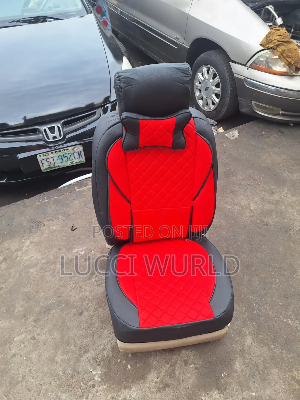 Crown Seat Cover