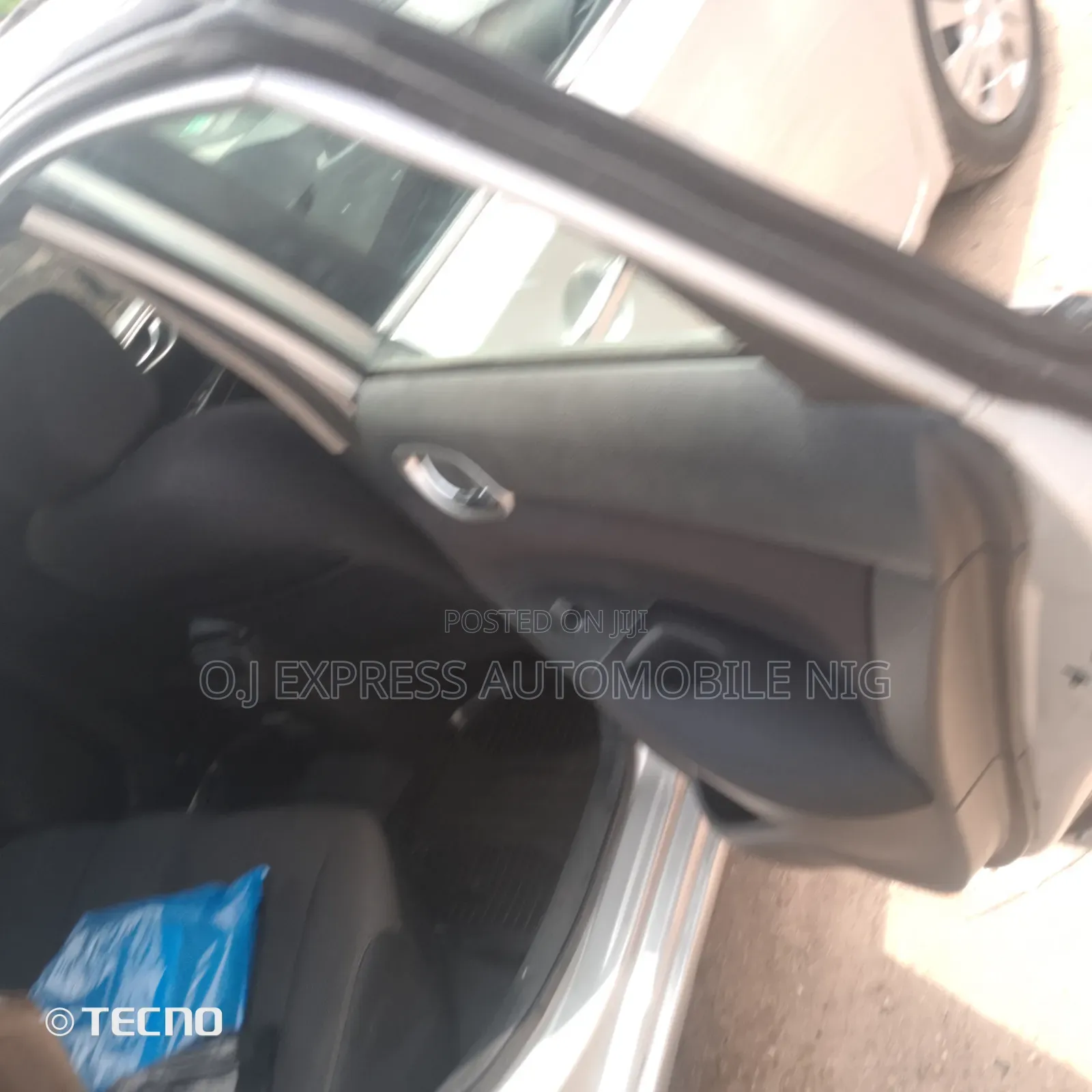 Nissan Sentra S 4dr Sedan (1.8L 4cyl CVT) 2014 Silver