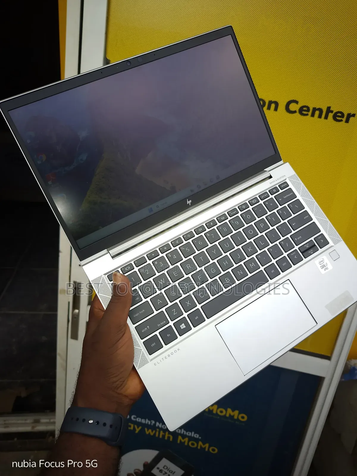 Laptop HP EliteBook 830 G7 8GB Intel Core i7 SSD 256GB