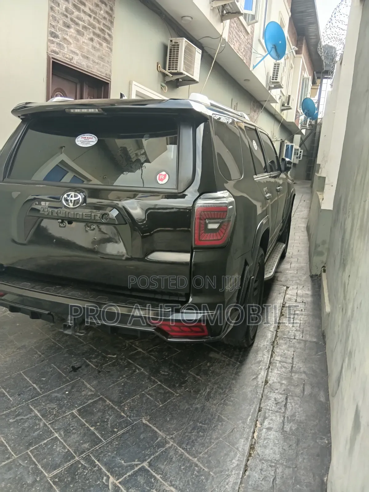 Toyota 4-Runner 2011 Black