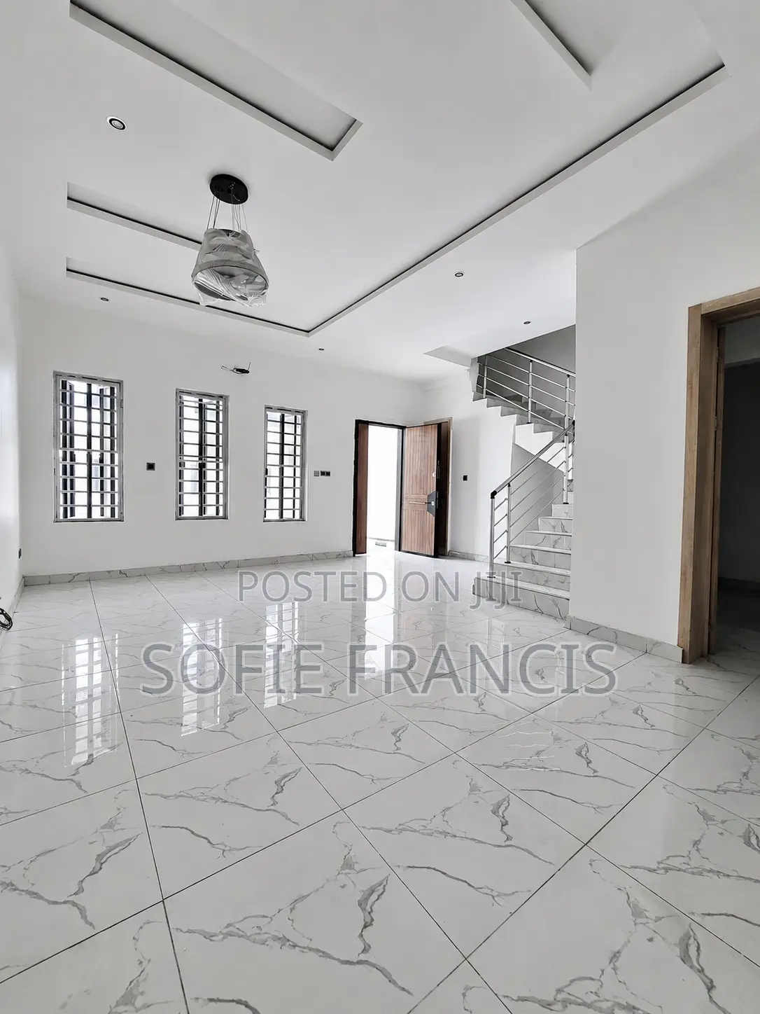 4bdrm Duplex in Vgc for rent