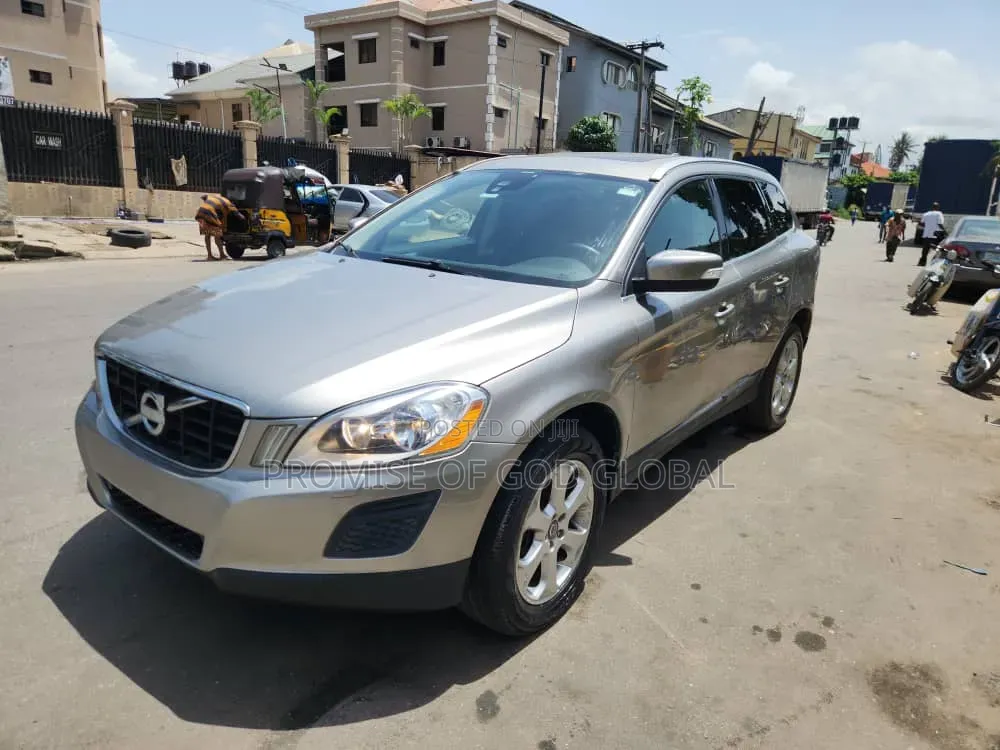 Volvo XC60 3.2 Premier AWD 2012 Gray