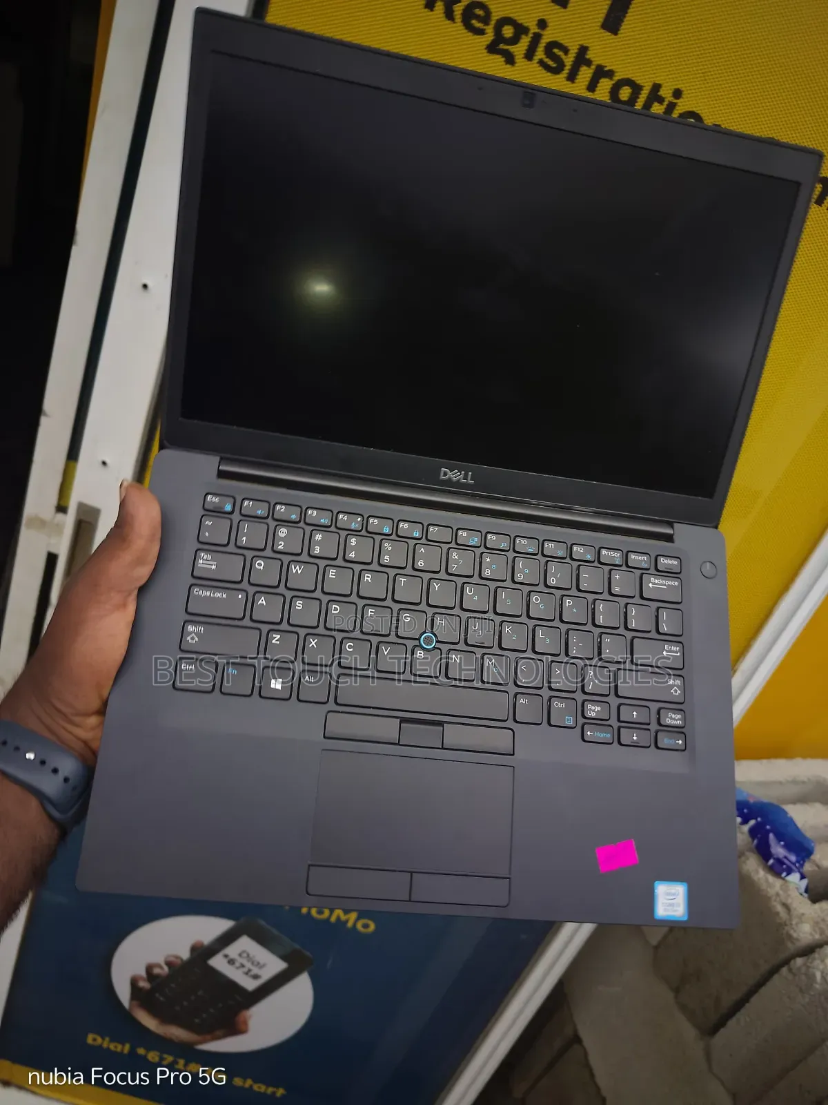Laptop Dell Latitude 7490 8GB Intel Core Ultra 7 SSD 256GB