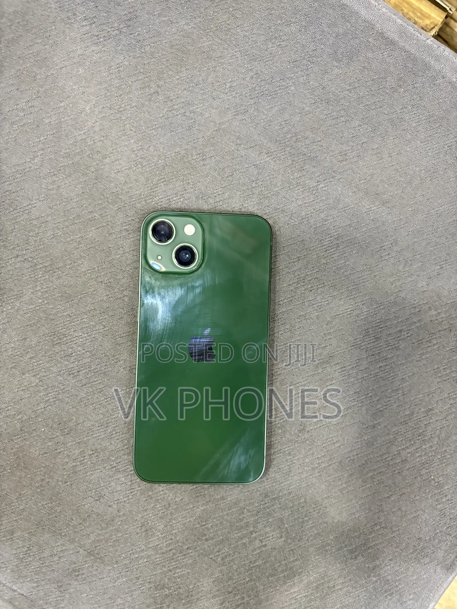 Apple iPhone 13 128 GB Green