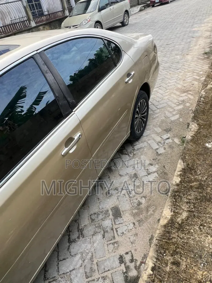 Lexus ES 2003 Gold
