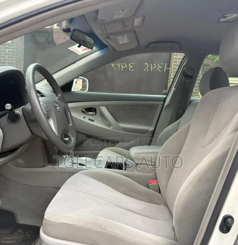Toyota Camry 2010 White