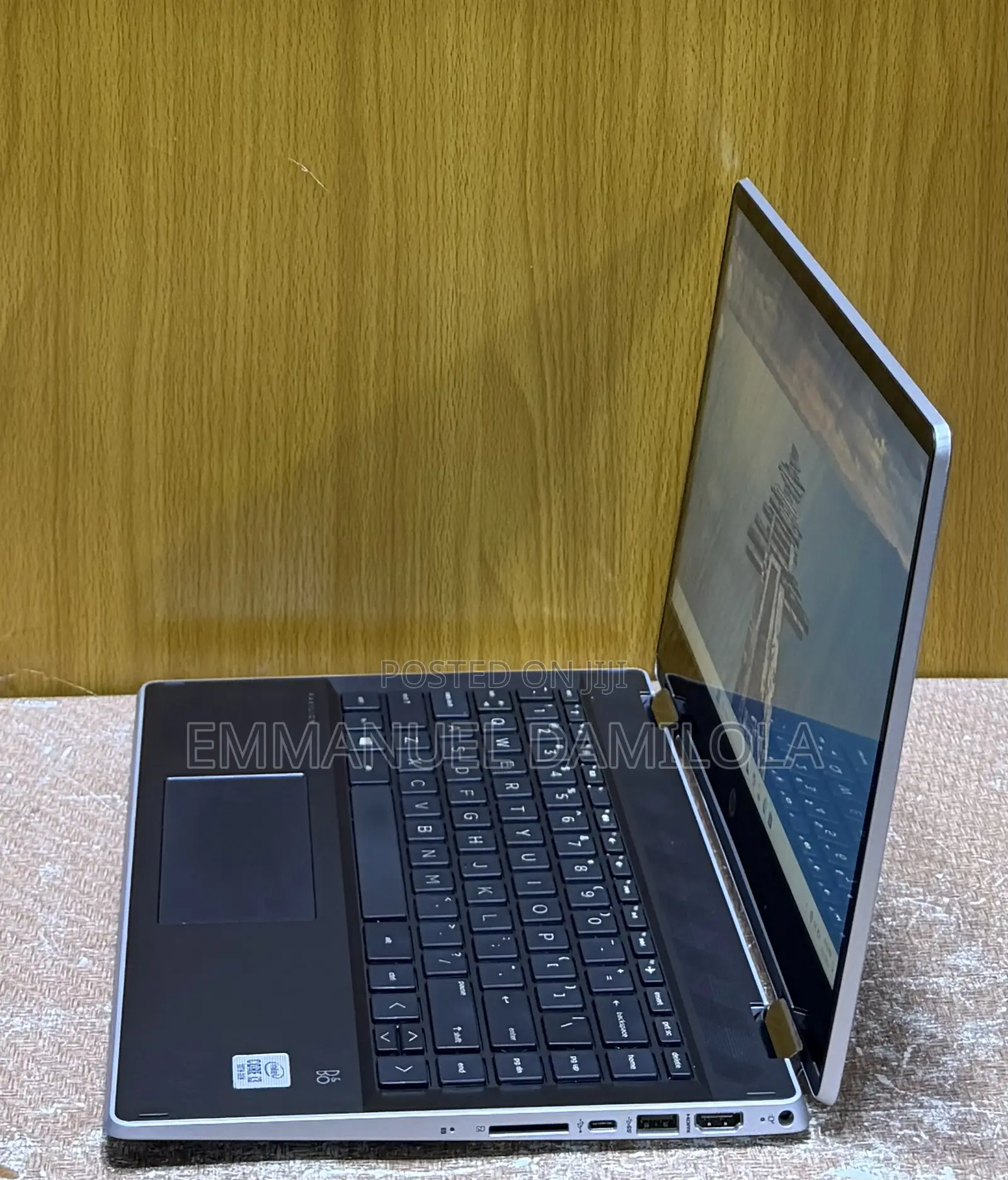 Laptop HP Pavilion 14 x360 2-in-1 8GB Intel Core i3 SSD 128GB