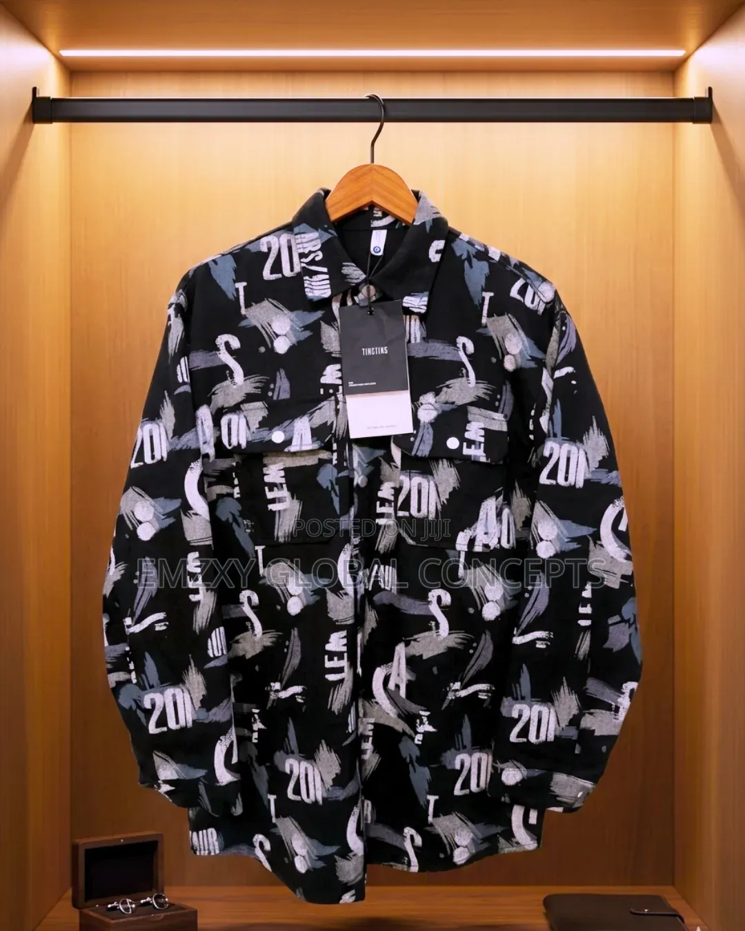 Casual Men Printed Denim Shirts.