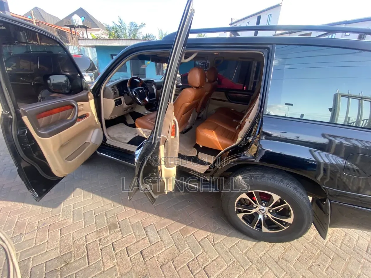 Toyota Land Cruiser 90 Automatic 2002 Black