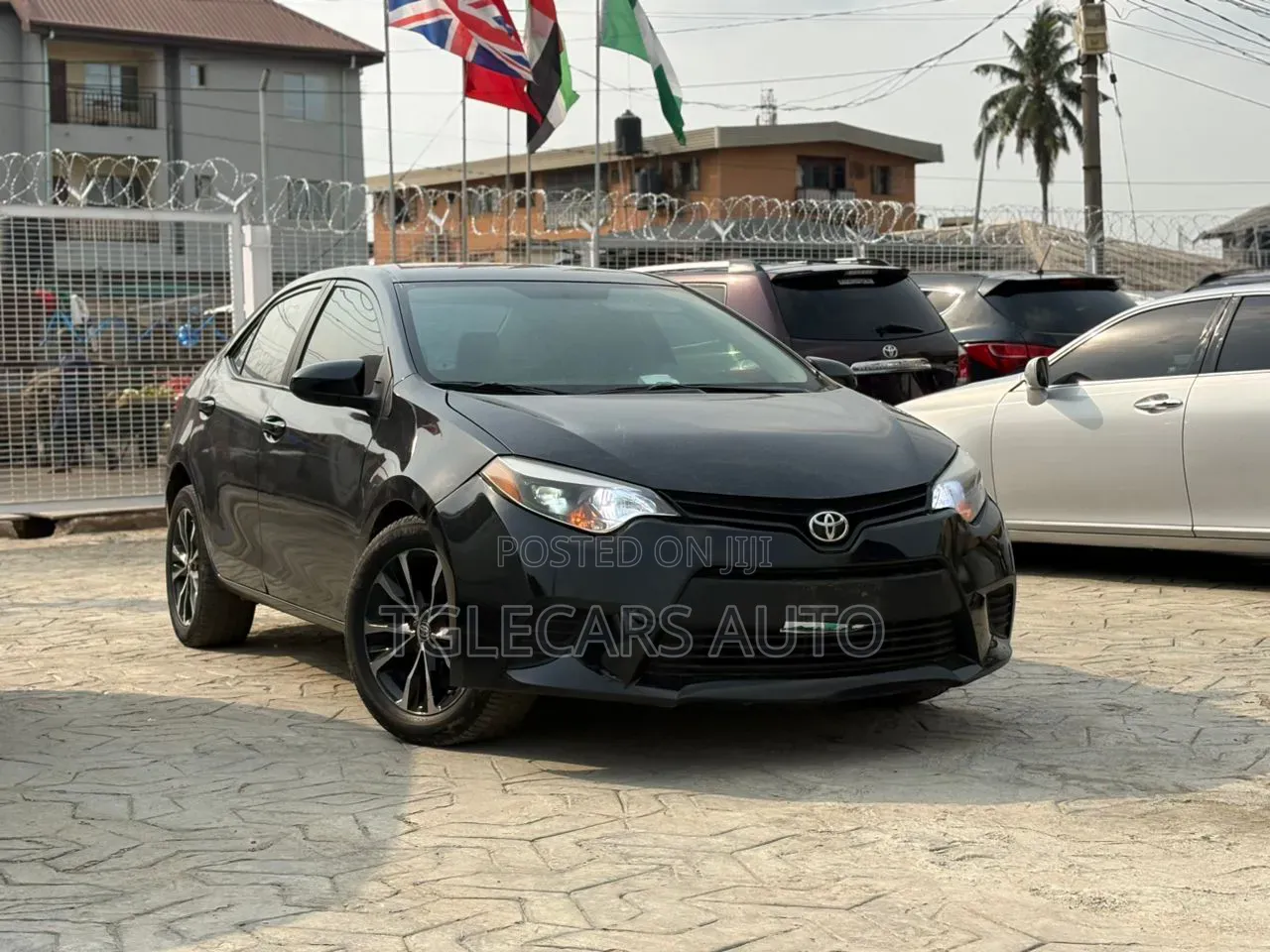 Toyota Corolla 2015 Black