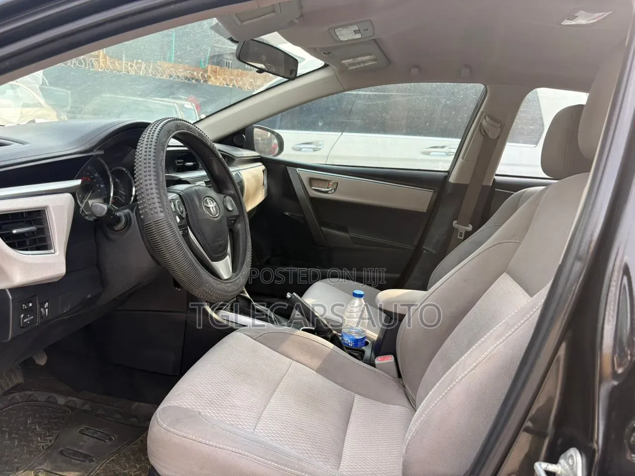 Toyota Corolla 2015 Black