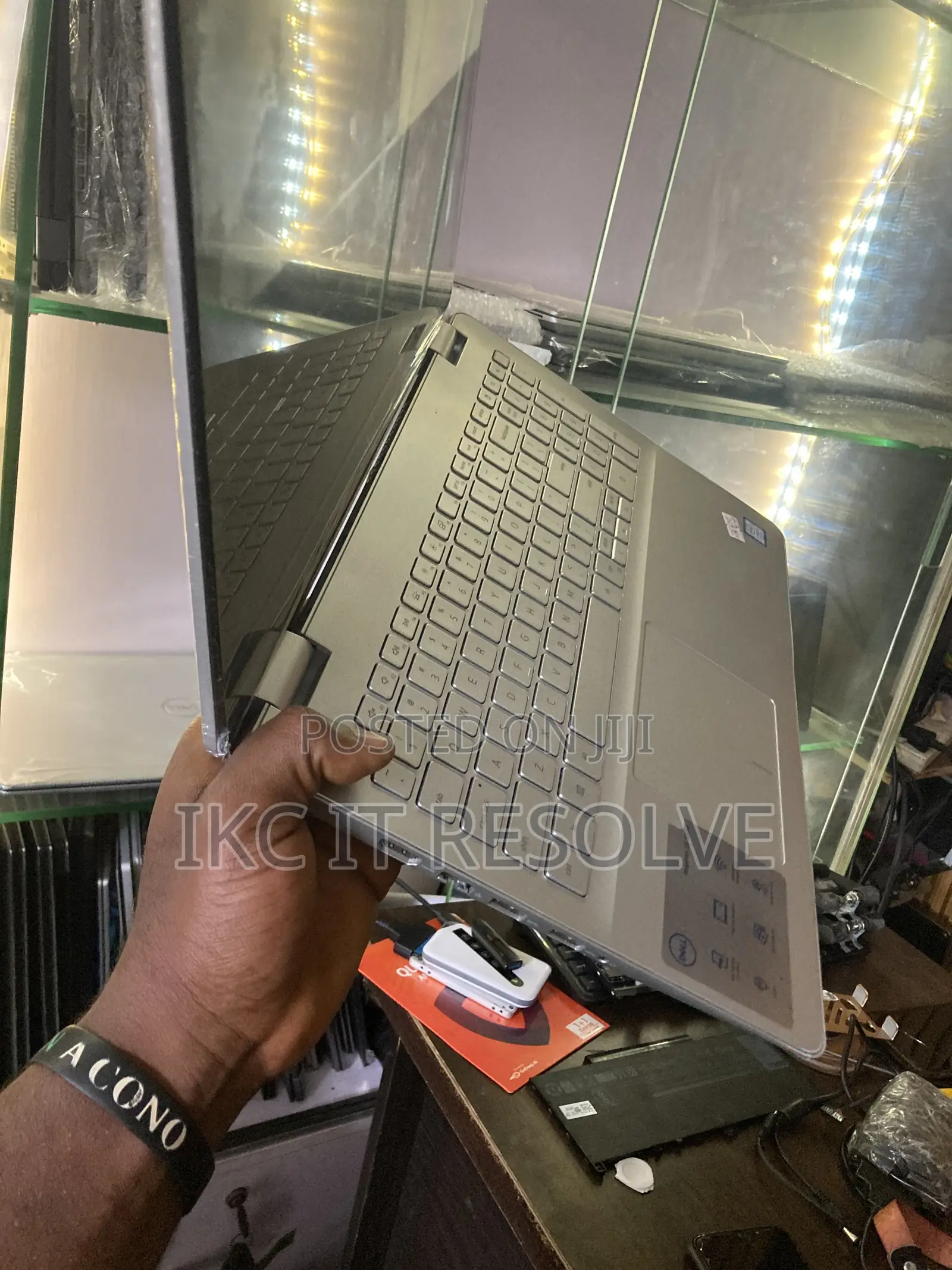 Laptop Dell Inspiron 15 5000 8GB Intel Core i5 HDD 1T