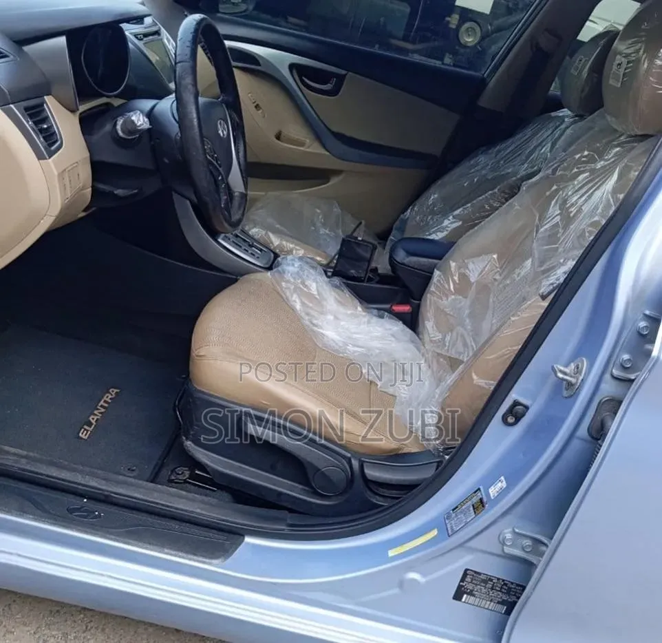 Hyundai Elantra 2012 Blue