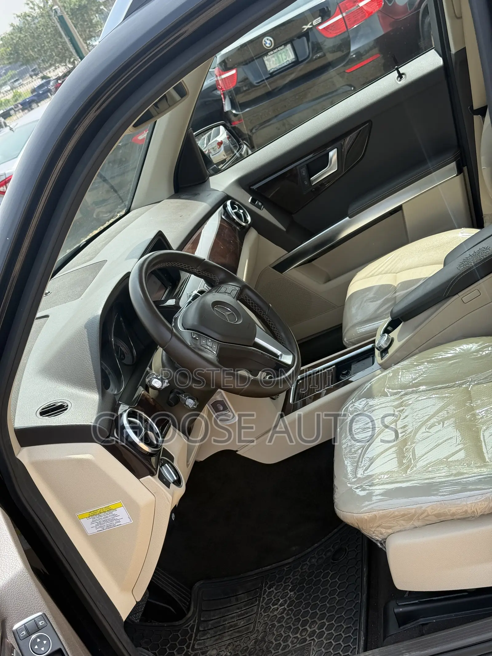 Mercedes-Benz GLK-Class 350 2014 Black