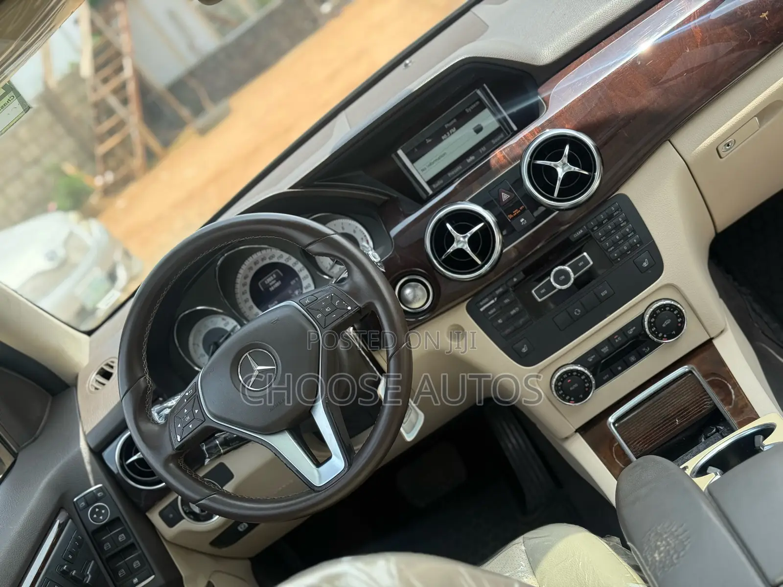 Mercedes-Benz GLK-Class 350 2014 Black