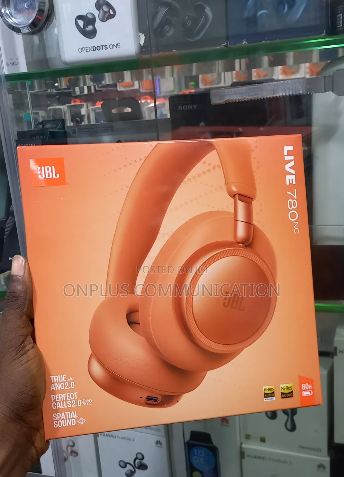 JBL Live 780nc Wireless Headphones