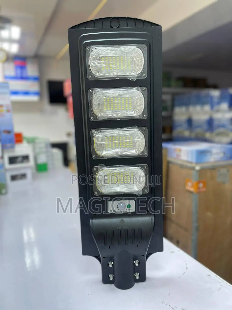 Suntrick 300w Solar Street Light