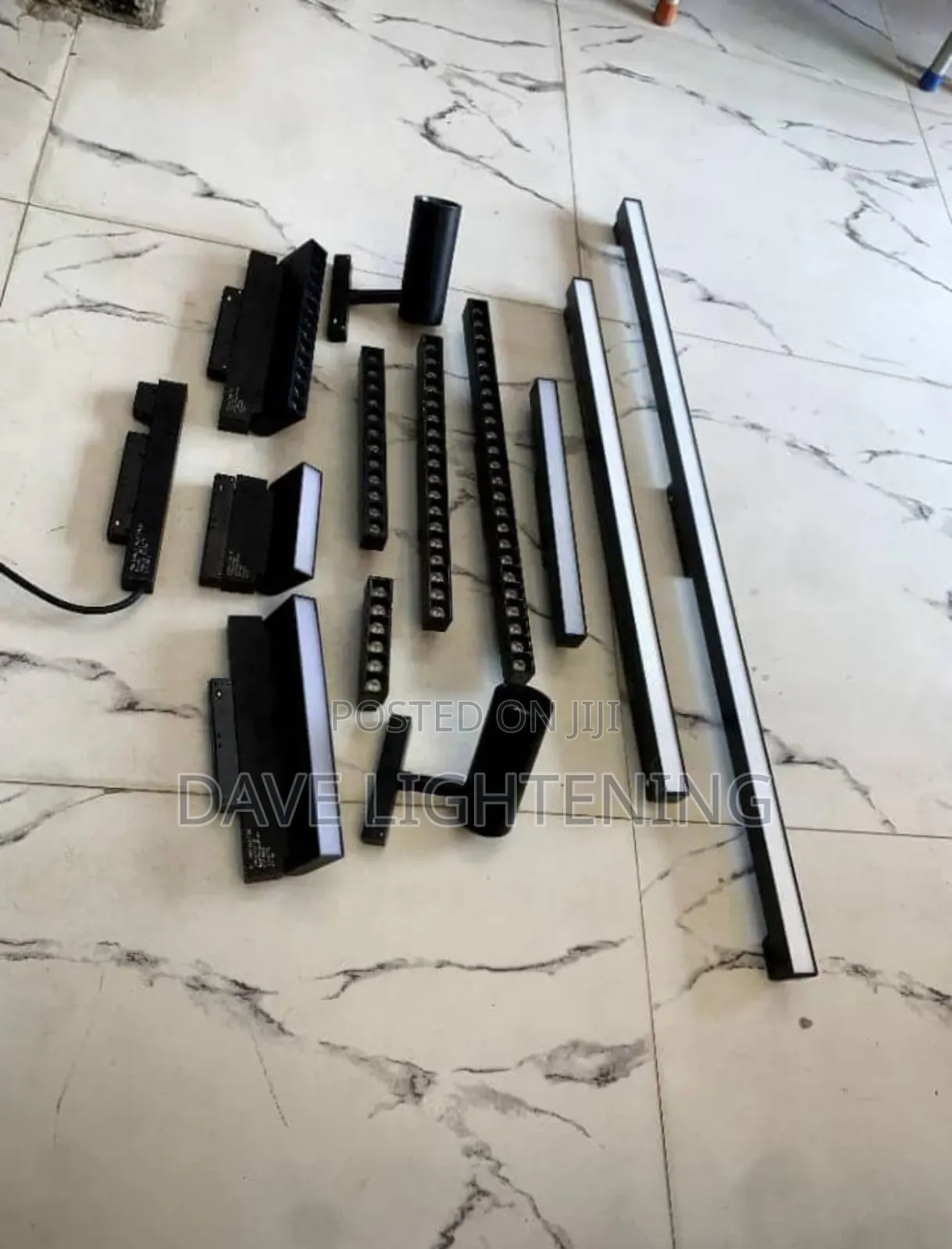 Magnetic Track Light