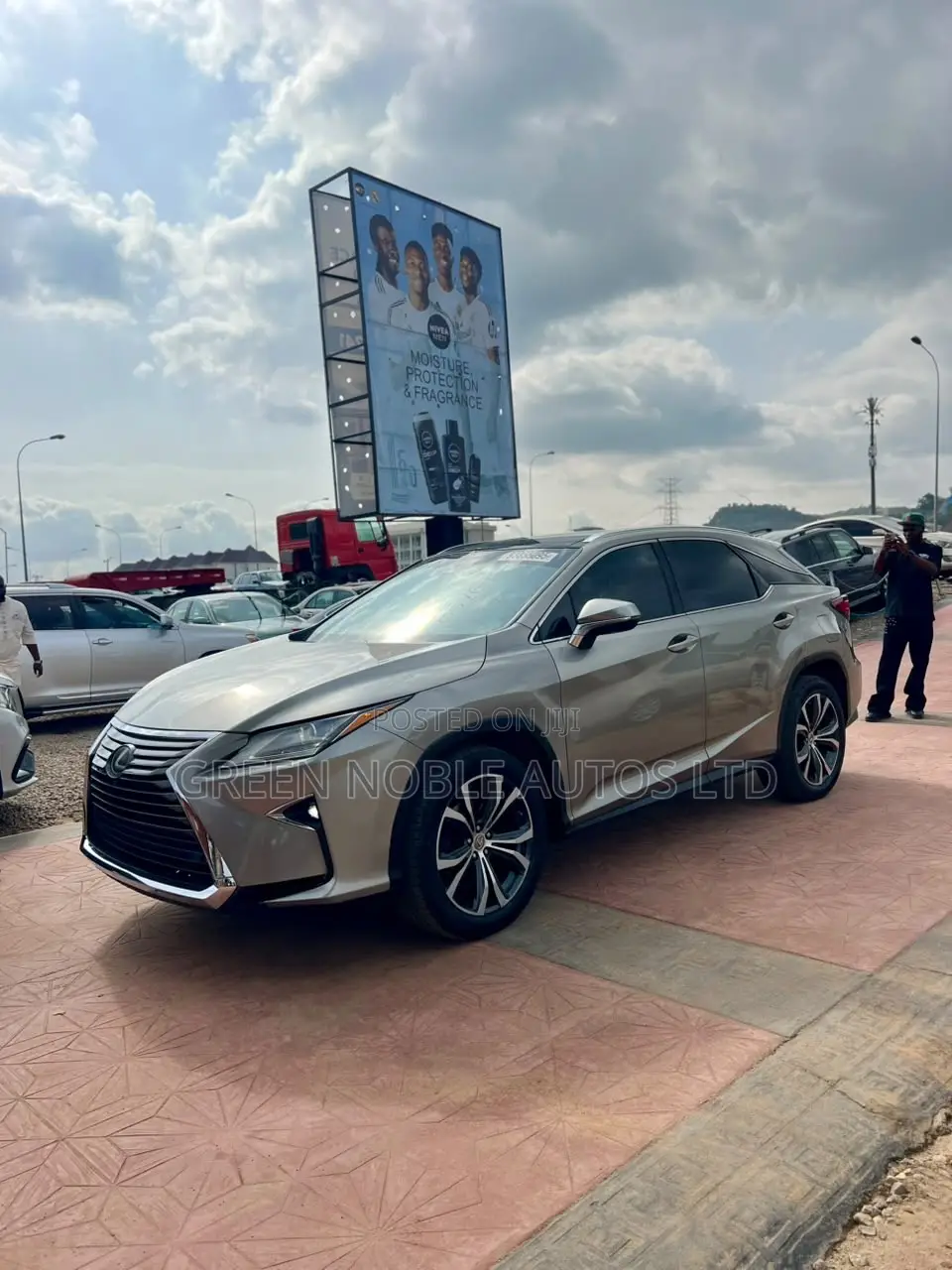 Lexus RX 2017 Gold