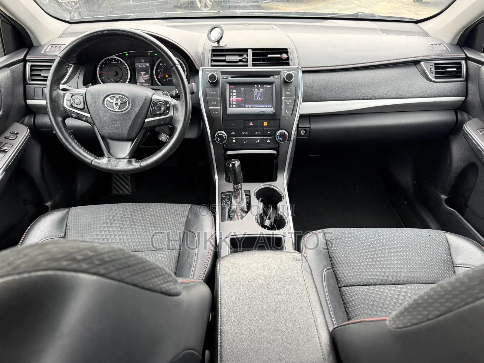Toyota Camry SE 4dr Sedan (2.5L 4cyl 6A) 2015 Gray