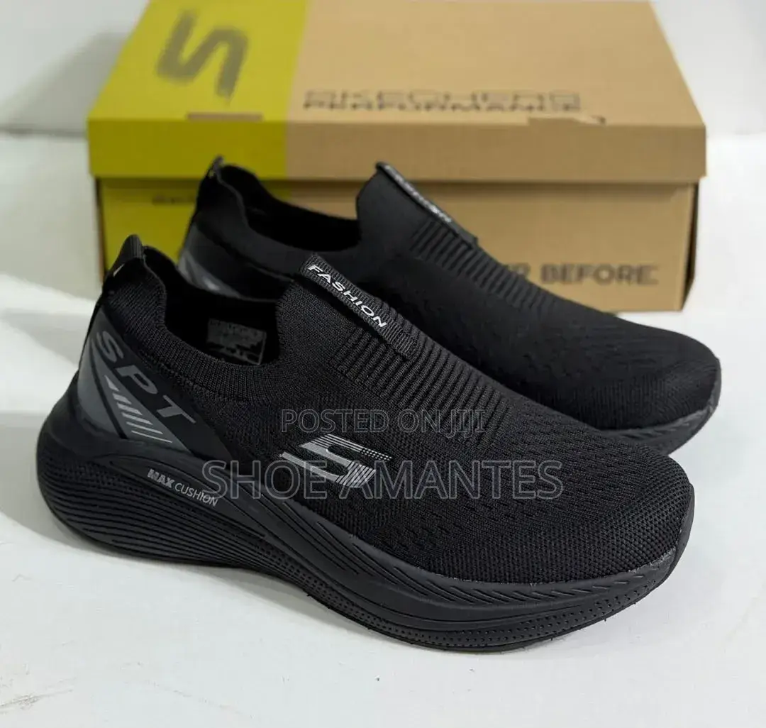 Unisex Skechers Shoes