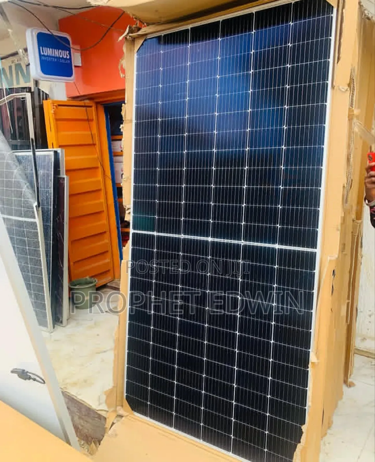 1 King Solar Man