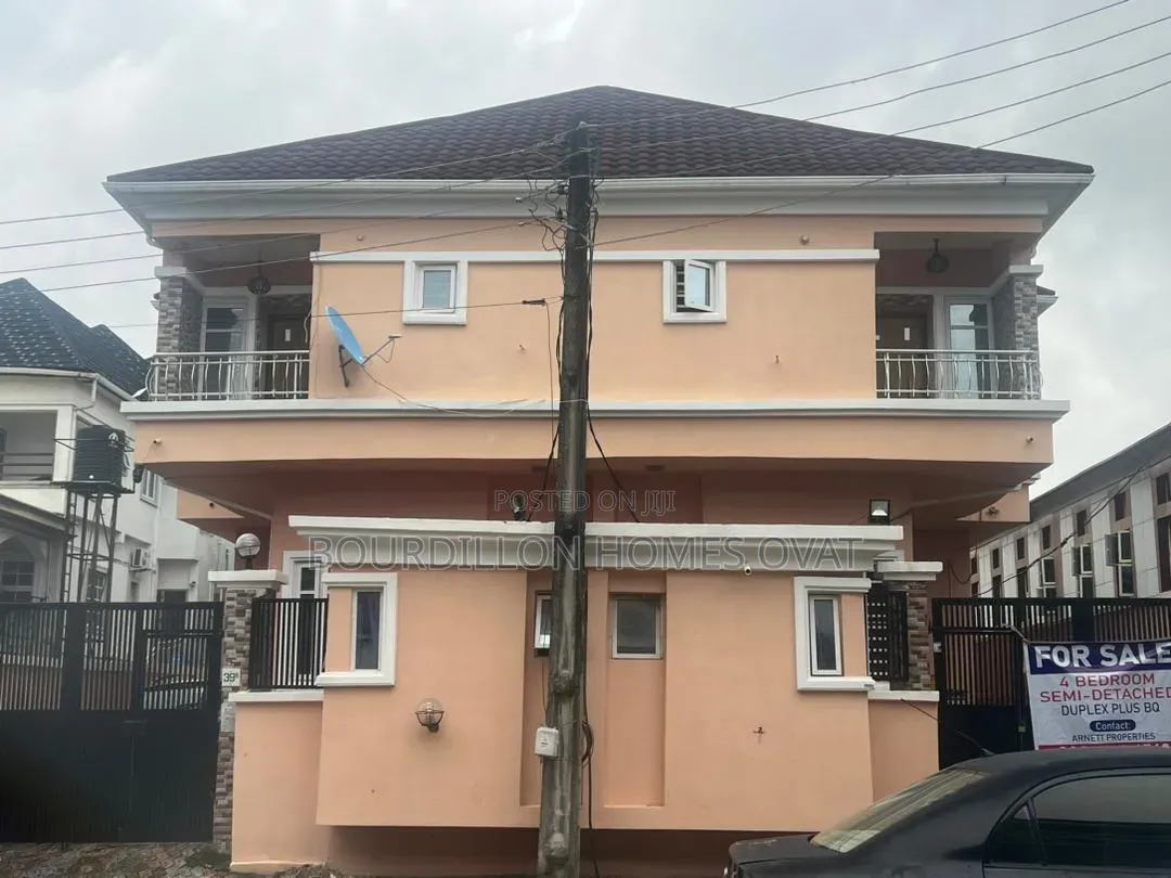 4bdrm Duplex in Ikota Villa Estate for sale