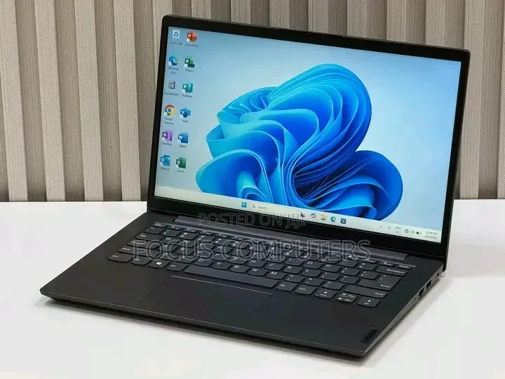 Laptop Lenovo V14 G3 IAP 12GB Intel Core i5 SSD 128GB