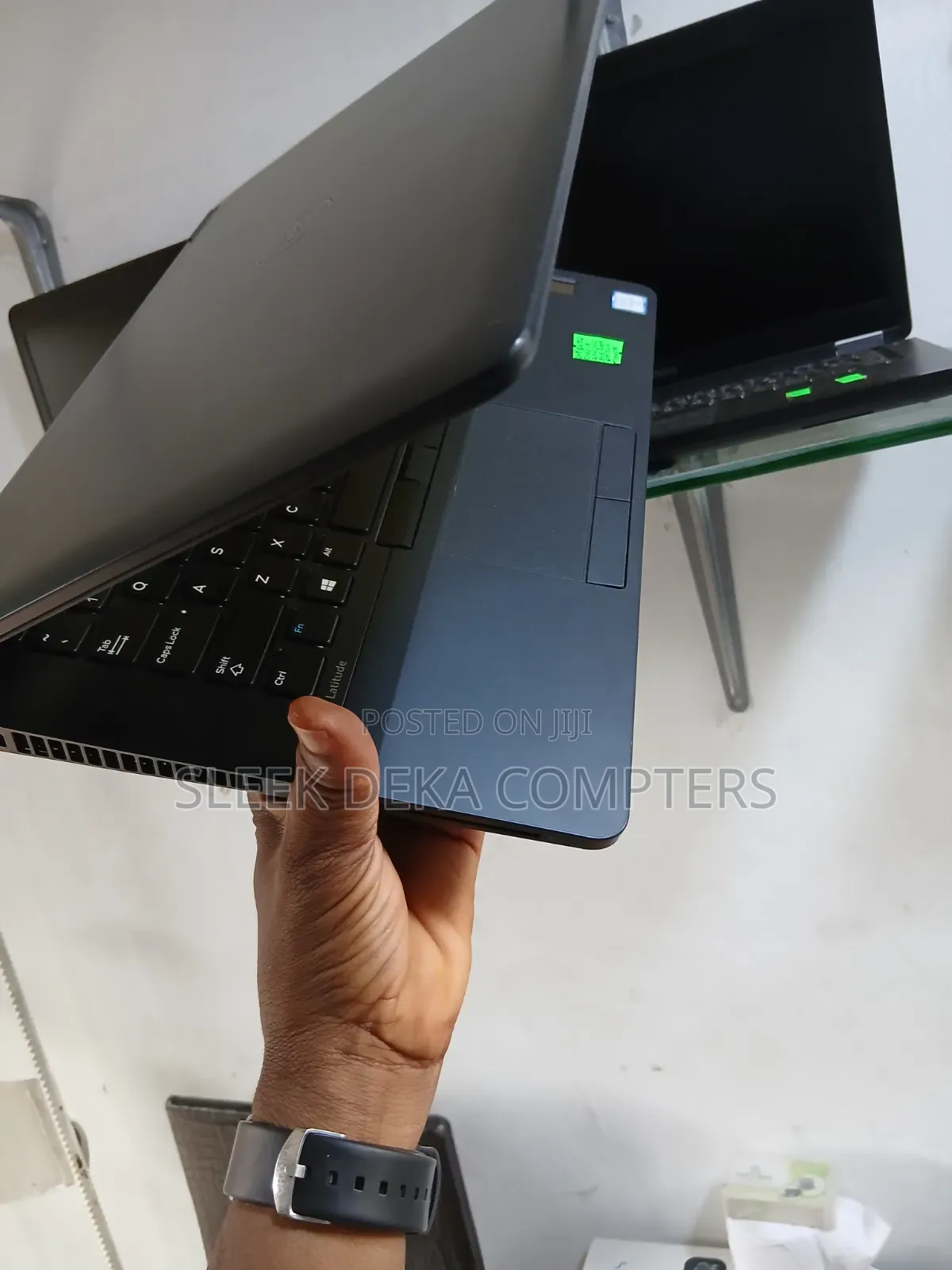 Laptop Dell Latitude 5400 8GB Intel Core i7 SSD 256GB