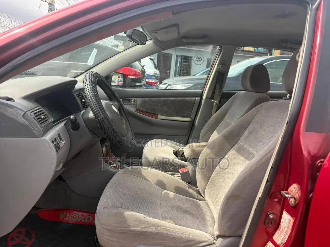 Toyota Corolla 2005 Red