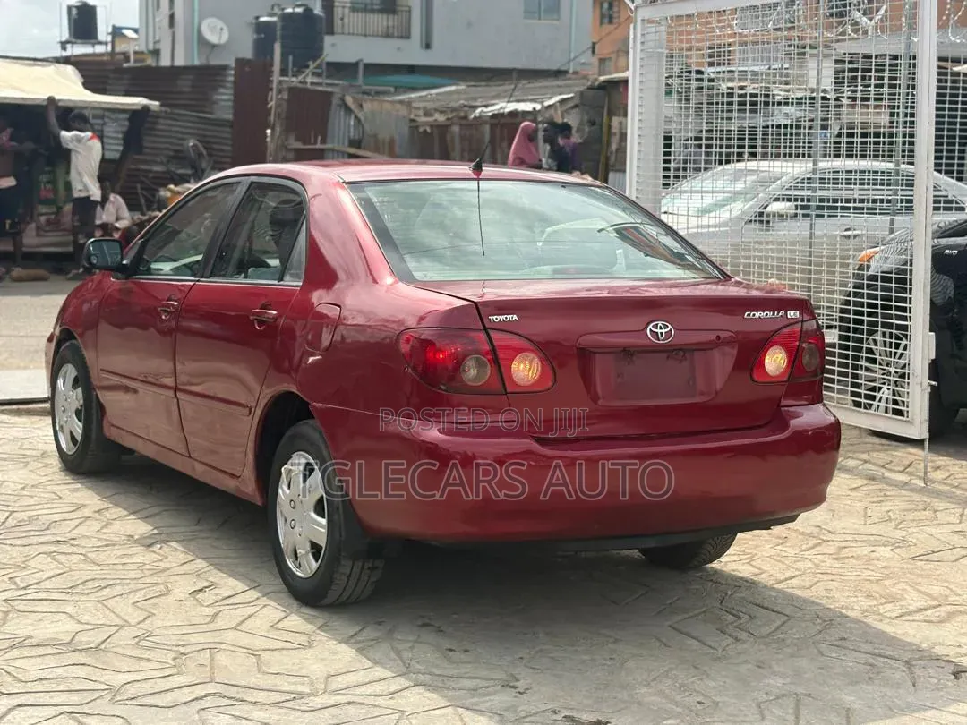 Toyota Corolla 2005 Red