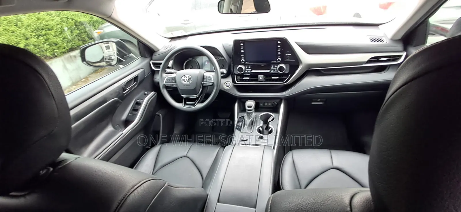 Toyota Highlander XLE AWD 2020 Black