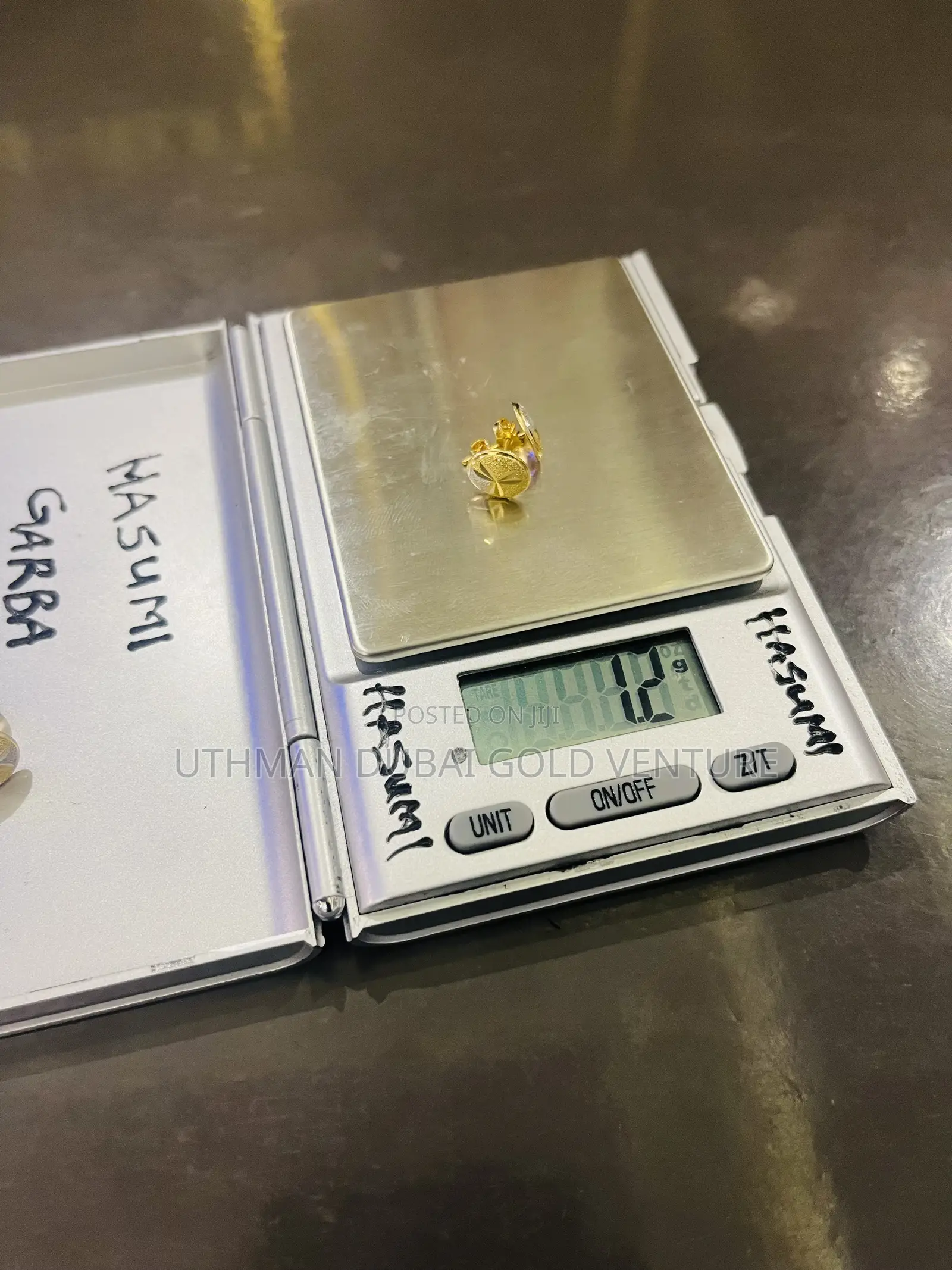 Brand New 18 Karat 1.2 Italian Gold Earrings